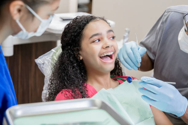 Best Weekend Emergency Dentist in Central Gardens, TX