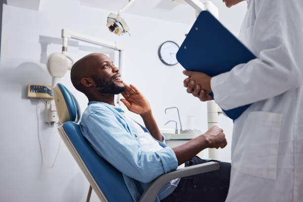 Best Emergency Tooth Extraction in Central Gardens, TX
