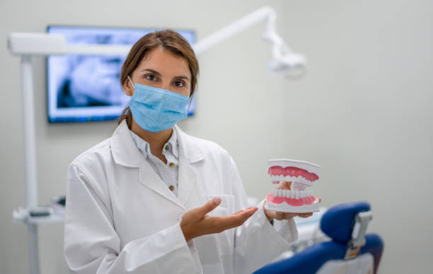 Best Emergency Dental Care for Broken or Chipped Teeth in Central Gardens, TX